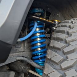King Shocks For 07+ Tacoma Available 