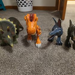 Rubber/plastic Dinosaurs