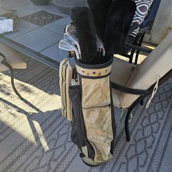 Lady Excalibur  Golf Clubs, Bag and Travel Case