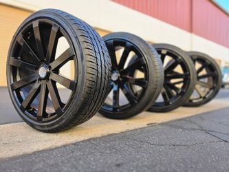Wheels 20 5 lugs good tires