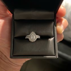 Diamond White Gold Ring