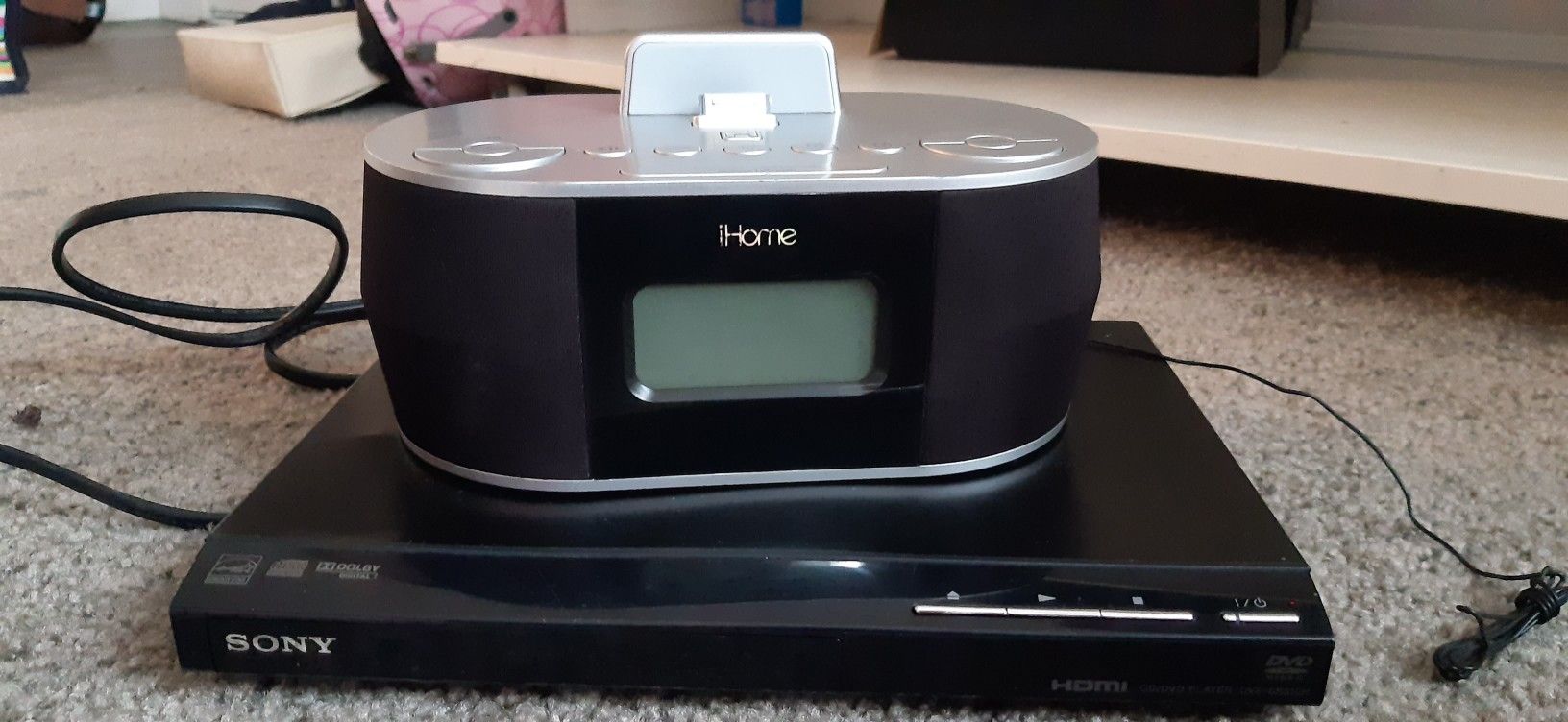 SONY Disc Player + IHOME iD38 Apple Docking Station Speaker Alarm Clock