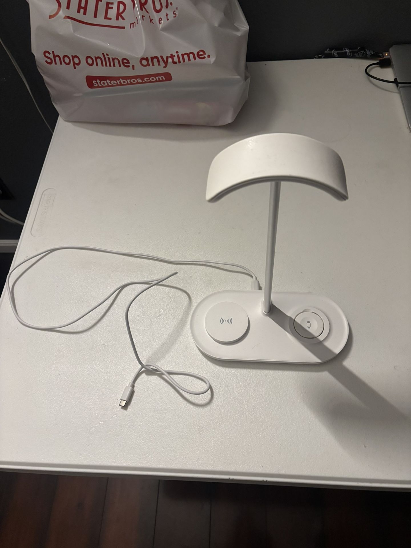 Headset Stand / Phone Charger / Watch Charger
