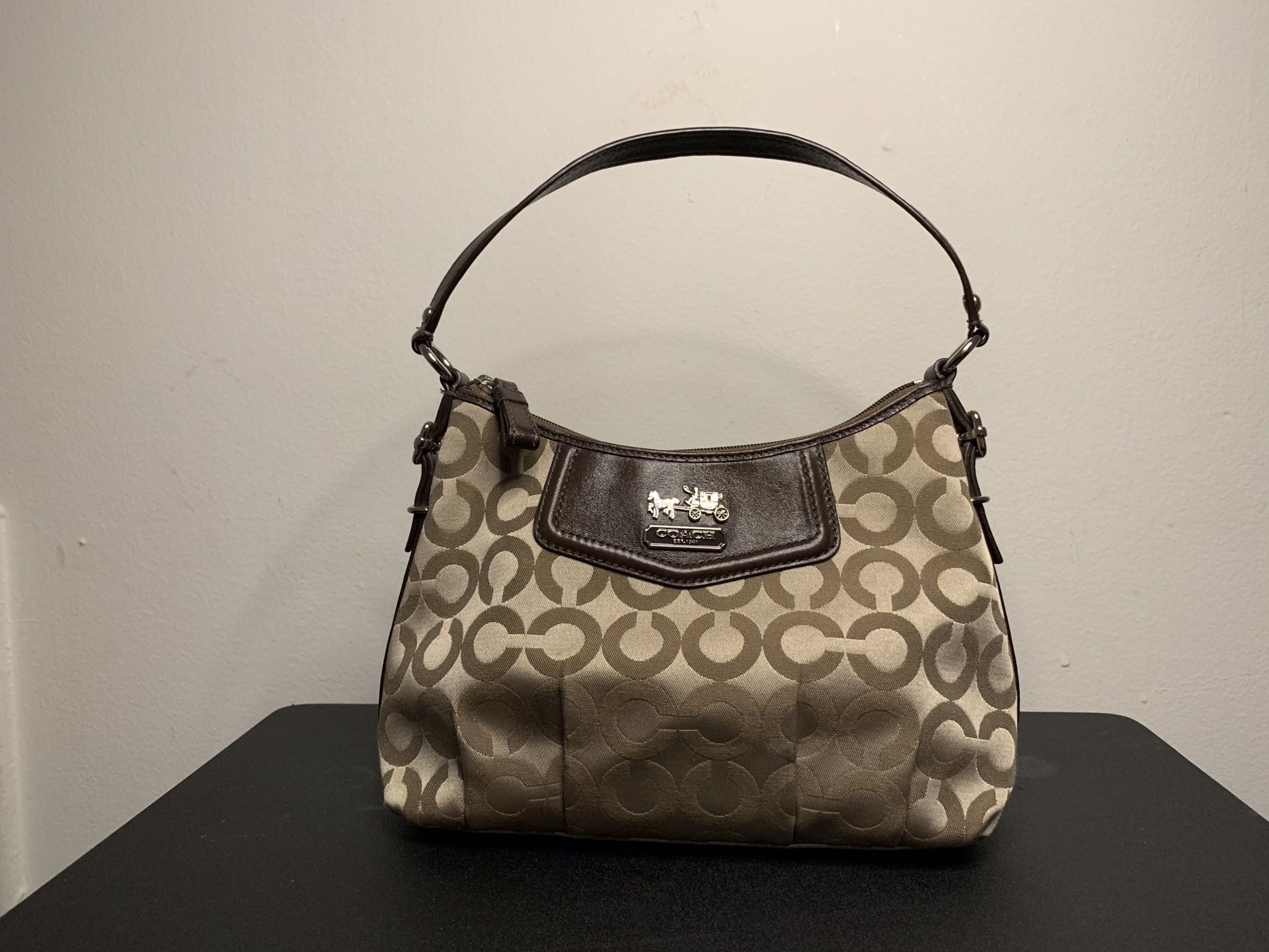 Coach | Madison Op Art Signature Handbag Purse