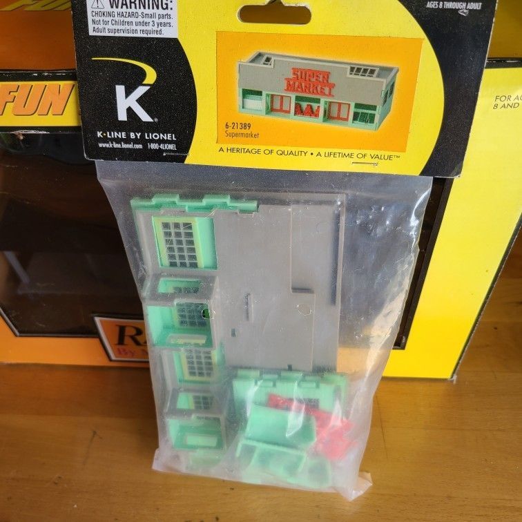 Train Buildings Ogauge