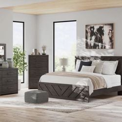 Brand New Bedroom Set!!! 