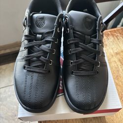 K-Swiss Women Size 9