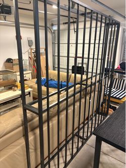 King bed frame