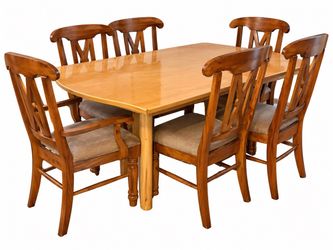Dining Table with 6 chairs