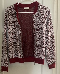 White And Burgundy Sweater 