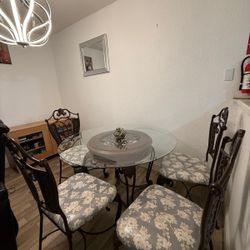 Dining Table Set 👌🏻