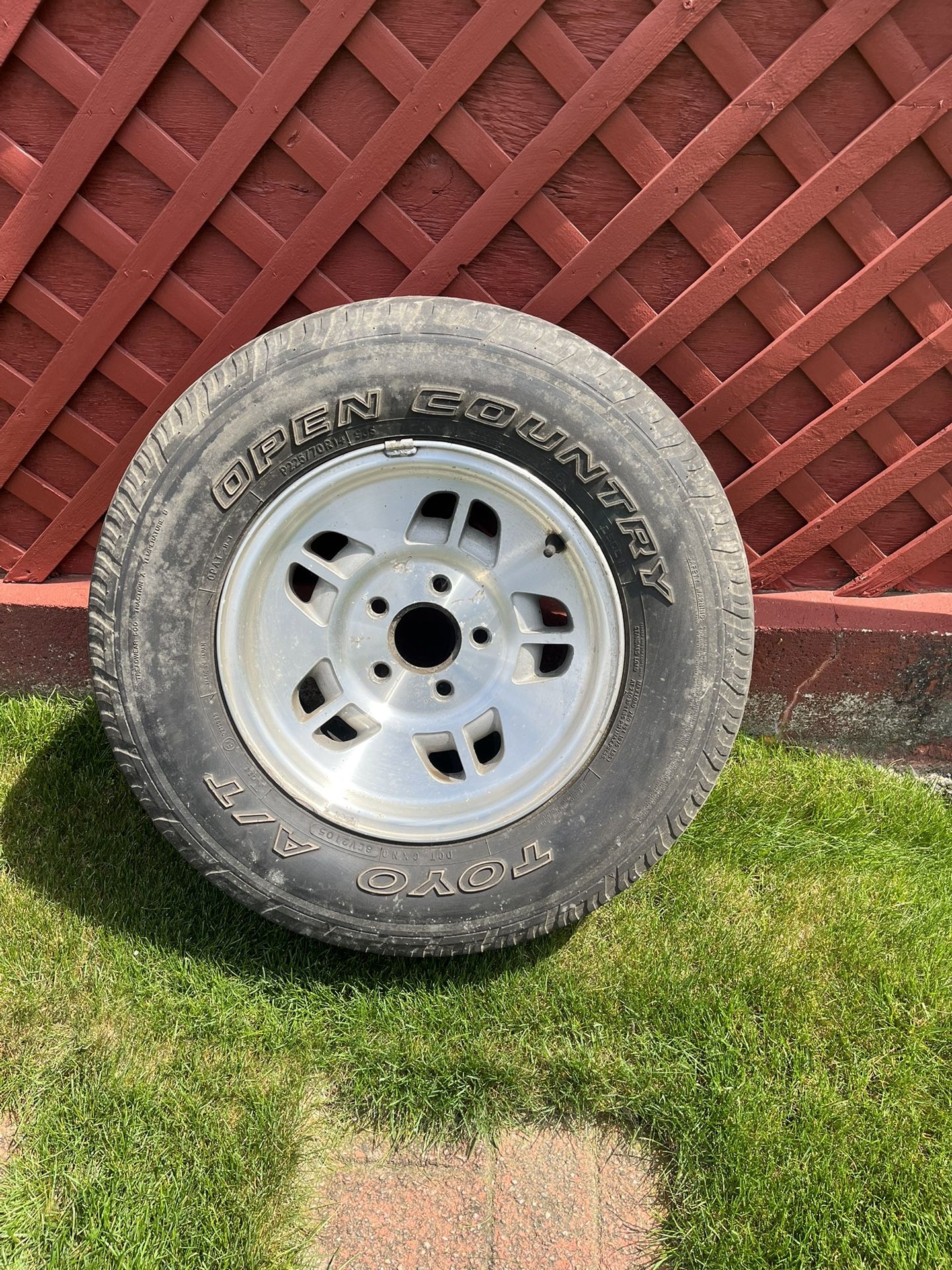 Truck rims (4)