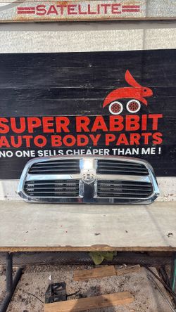 2013 Ram Classic Grille OEM 2024
