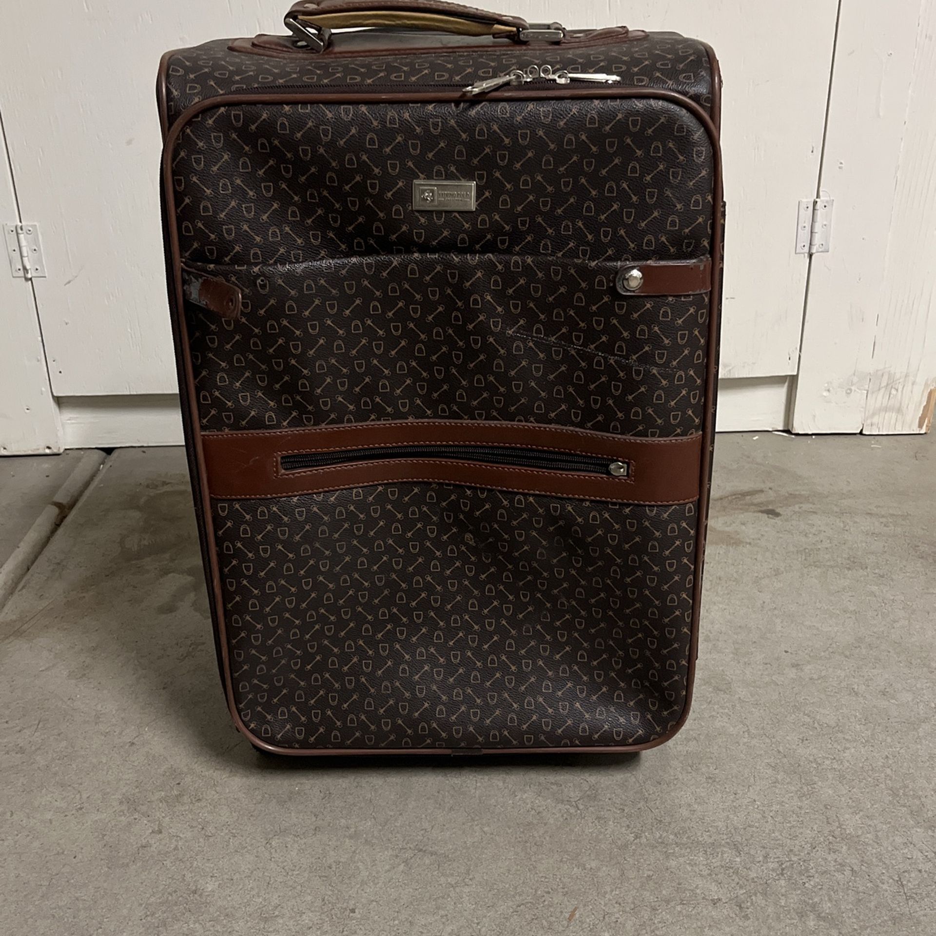 20 Inch Luggage 