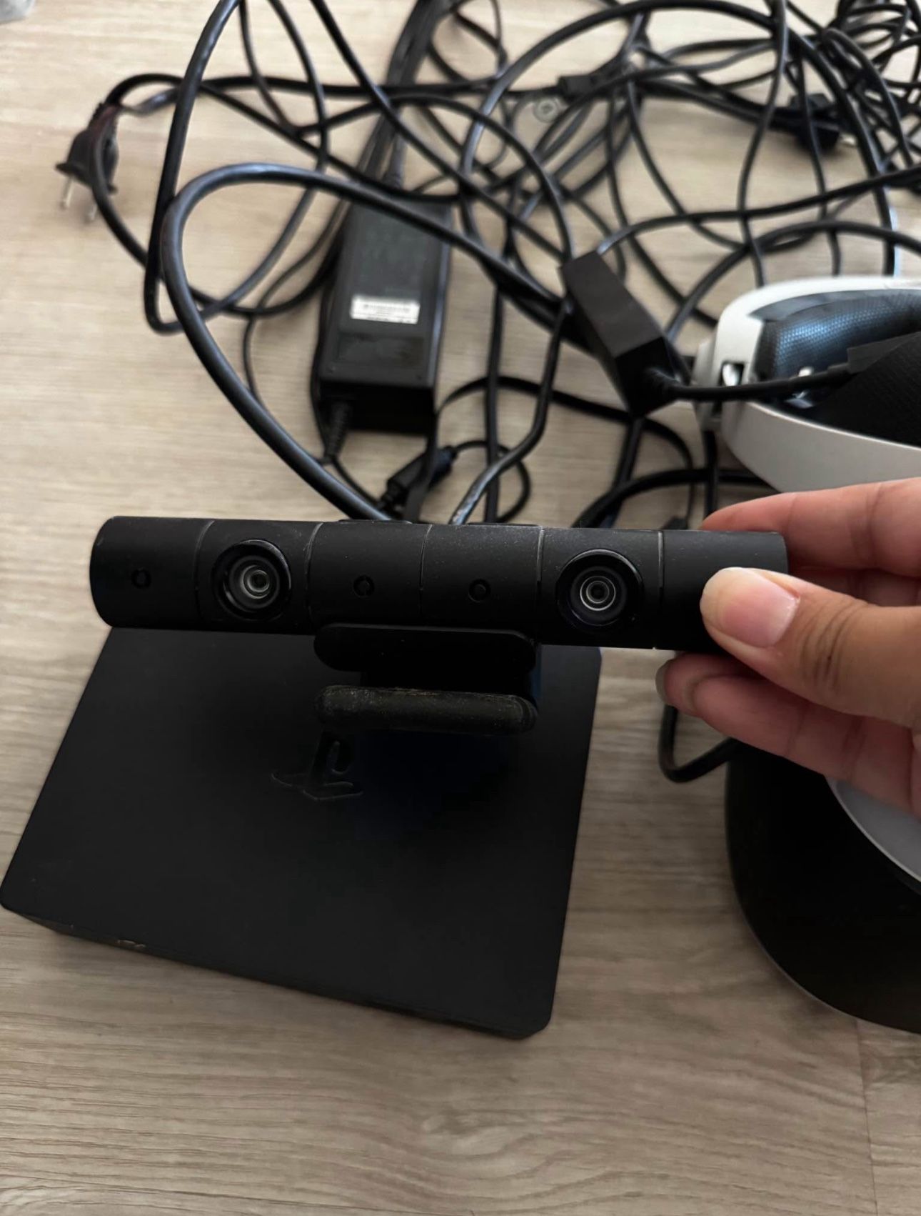 PlayStation VR Bundle Set w/ Box & Camera