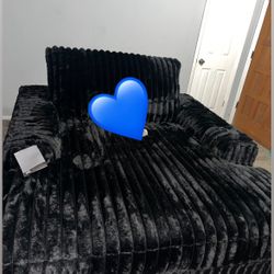 Oversized Couch Chair 