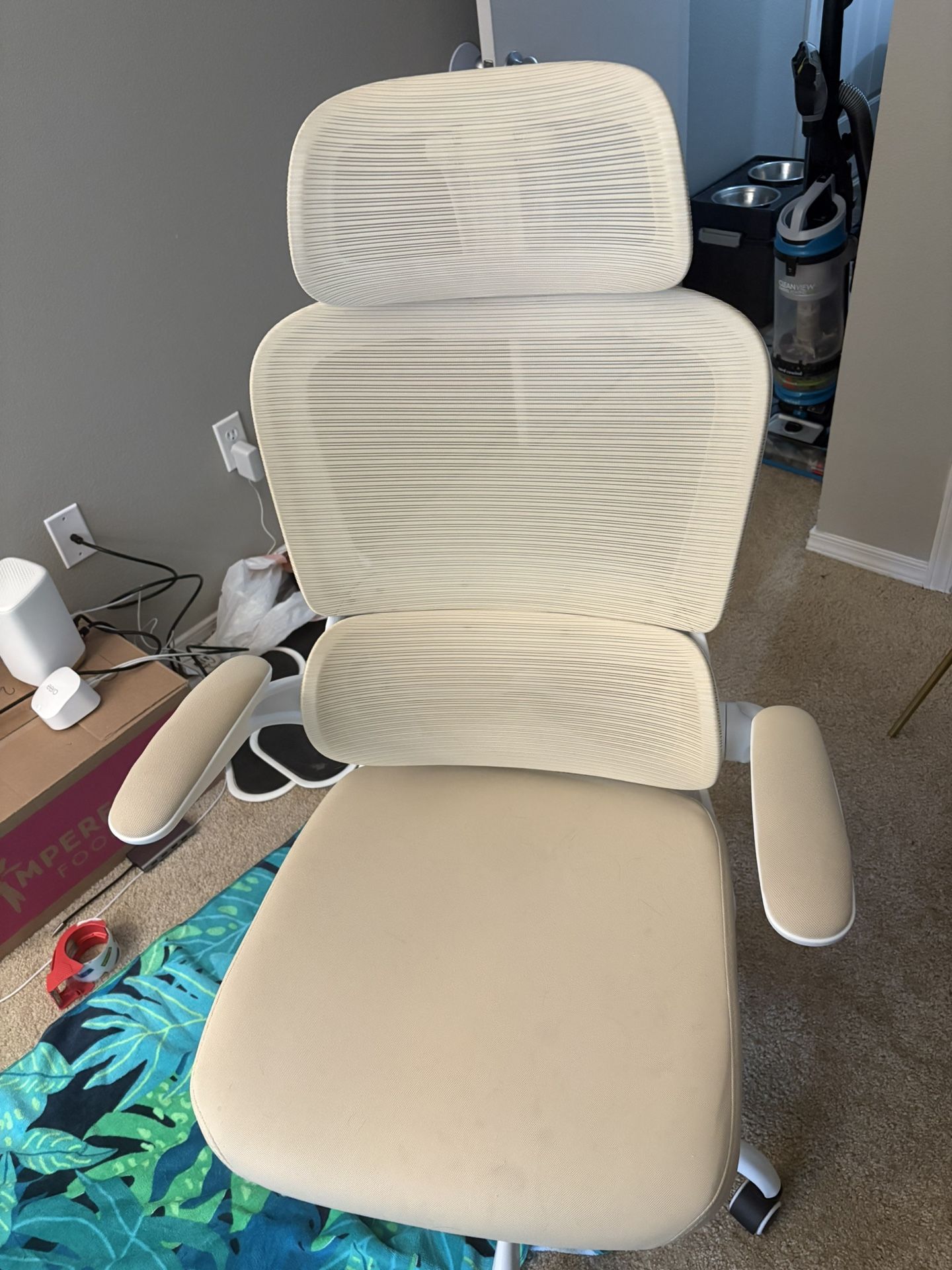 Lightly Used Adjustable Chair