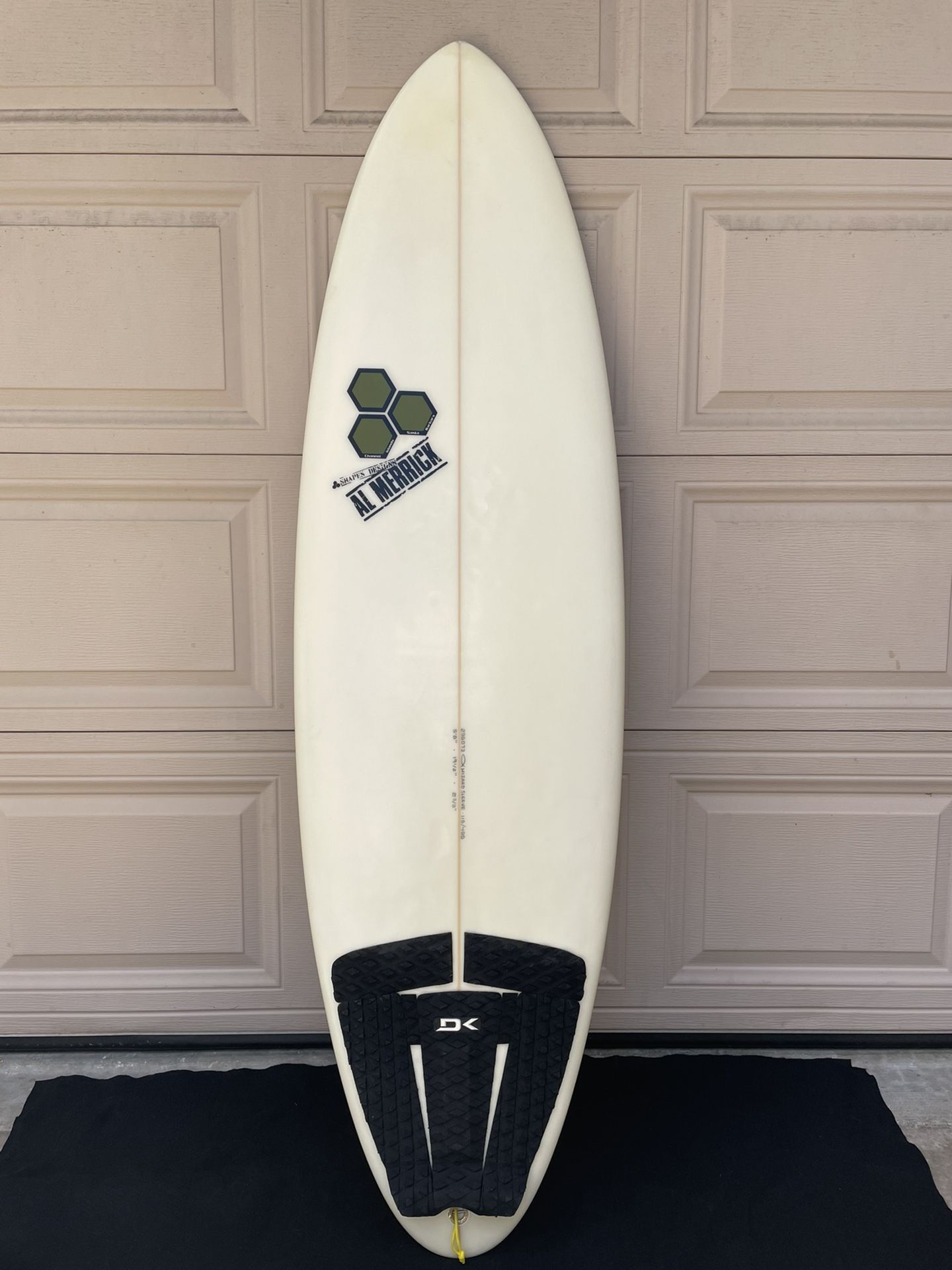 Al Merrick Wizard Sleeve Surfboard for Sale in Irvine, CA