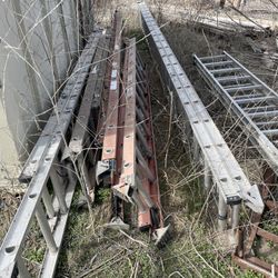 5 Extension Ladders