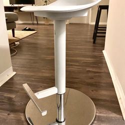 1 IKEA JANINGE Bar Stool, Gray/Silver