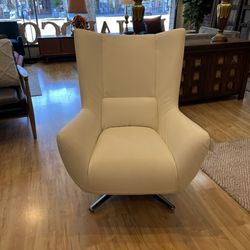 Palm Springs White Leather Chair