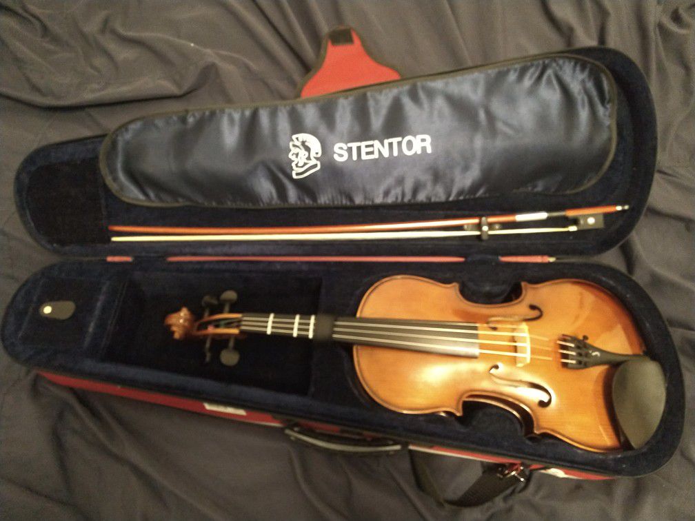 Violin (Stentor 1500 4/4)