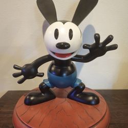 Oswald The Lucky Rabbit Medium Fig