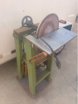 DISC SANDER WITH STAND