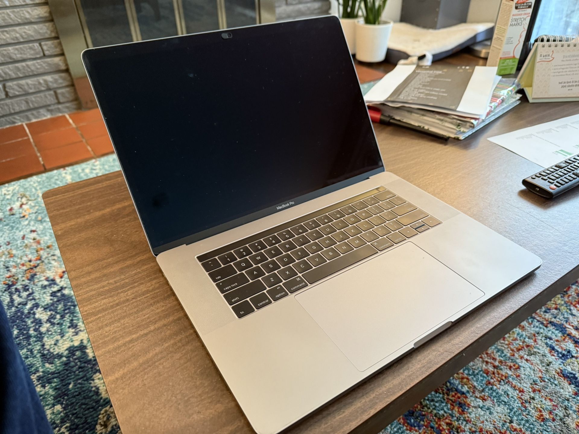 MacBook Pro - Touchbar - Intel