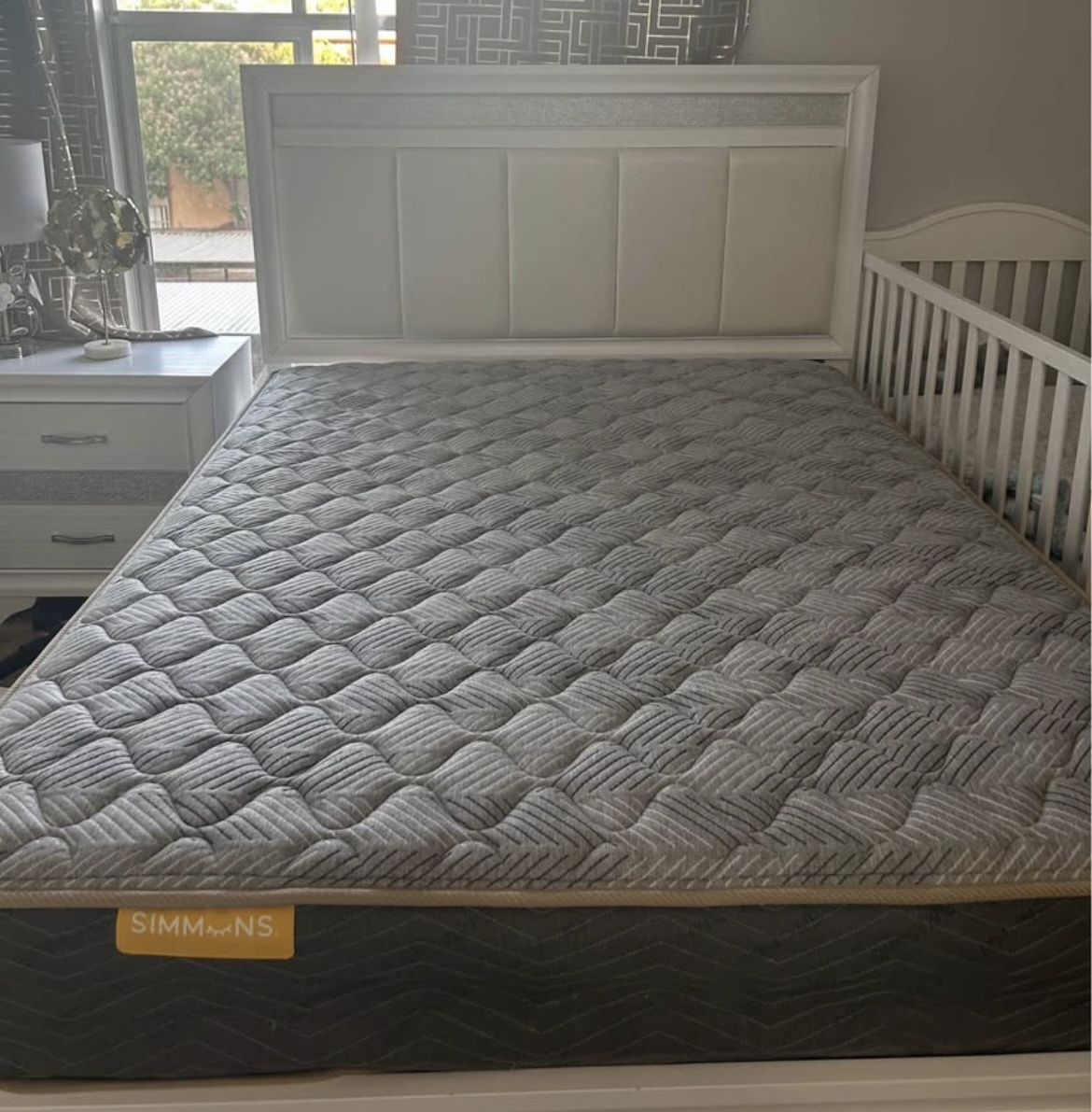 Bedroom Set (Bed + Simmons Mattress + Nightstand)