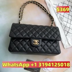 CHANEL Matelasse Chain Shoulder Bag
