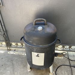 Smoker grill