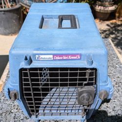 Petmate Deluxe Vari Kennel Jr , 18" L X 11" W X 11" H 