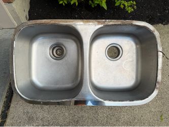 Stainless Under Counter Double Sink in good shape!
