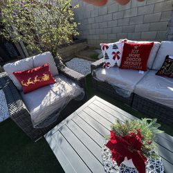 Patio furniture set outdoor new in the box