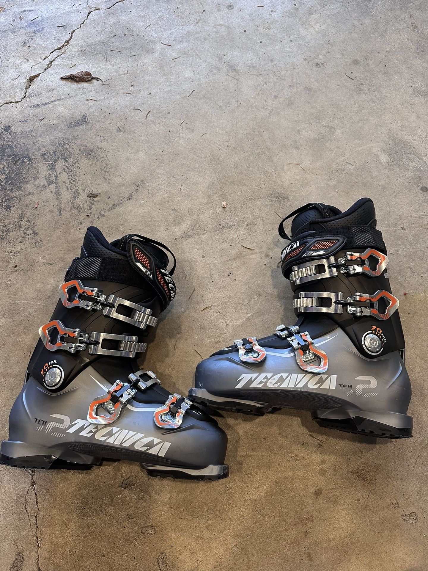 Tecnica TEN.2 70 HVL Ski Boot - Size 26.5