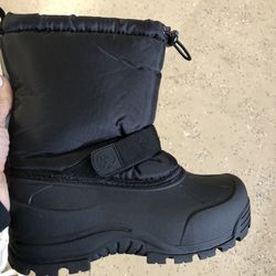 Snow Boots for Boys and Girls - Size 2 (NEW)