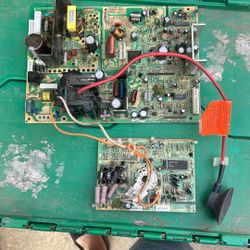 P717 Wells Gardner Arcade Video game Monitor Chassis 