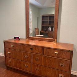 Drawer With Mirror