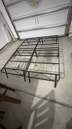 Box Spring / Marco De Cama De Metal 