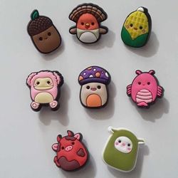 SQUISHMALLOWS CROC CHARMS 