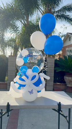 Blue And White Centerpieces 