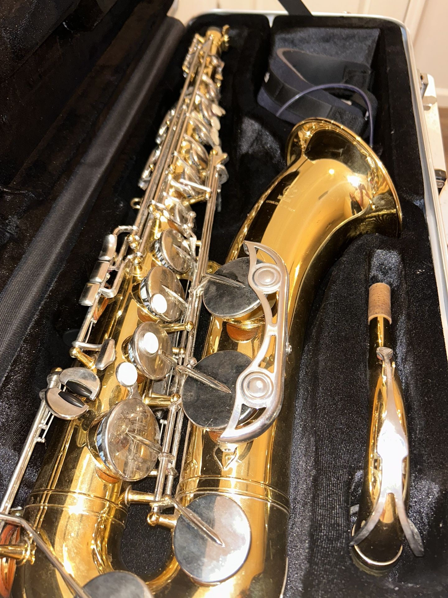 Tenor Saxaphone