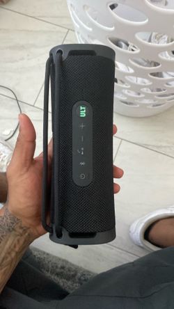 Sony ULT speaker