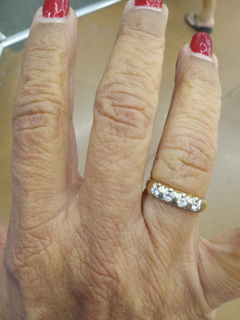 Womans Wedding Ring
