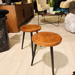 2 Small Wooden Side Tables