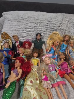 15 Barbie COLLECTION 2 small Barbie Vintage COLLECTION Glendora 17