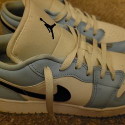 Jordan 1 Lows Blue