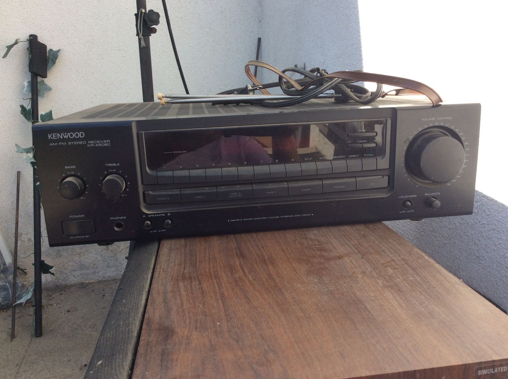 Kenwood stereo receiver with speakers