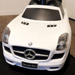 Mercedes Benz Ride On Car Only $25